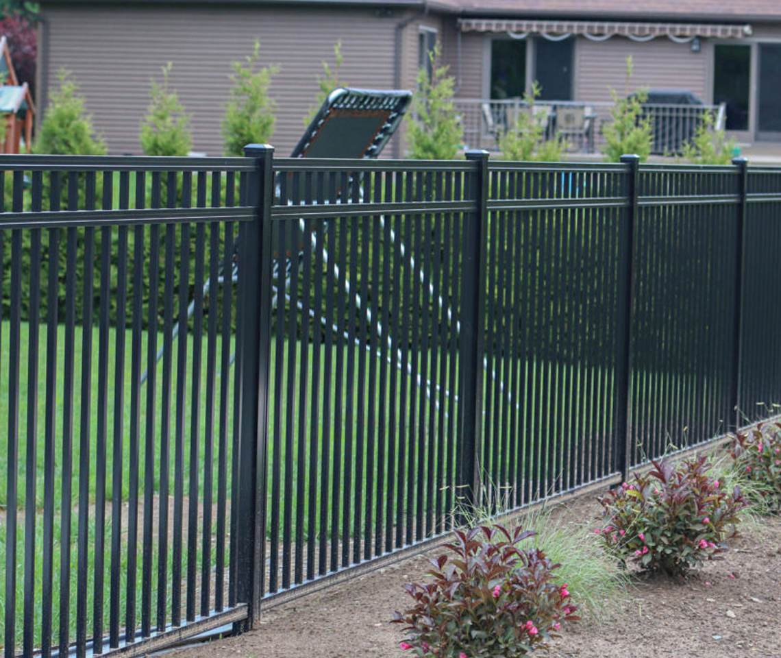 What Makes the Best Outdoor Fences for Kids? | Yard Fences for Children